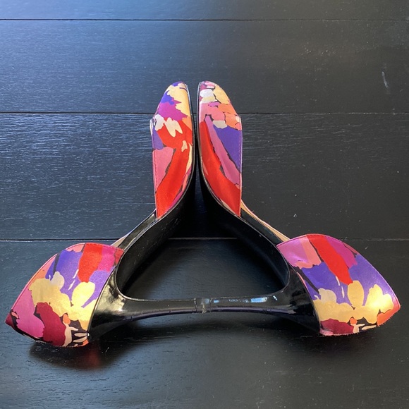 Marc Fisher Floral Fabric Heels. Size 9.5 - Picture 6 of 9